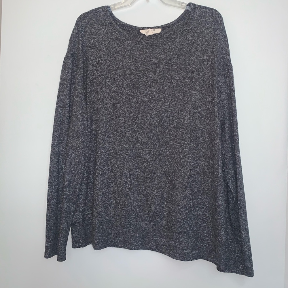Forever 21 Contemporary Collection Gray Sweater